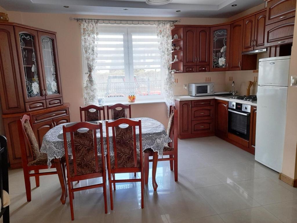 Ferienwohnung Tu Sie Spi Bodzentyn Exterior foto