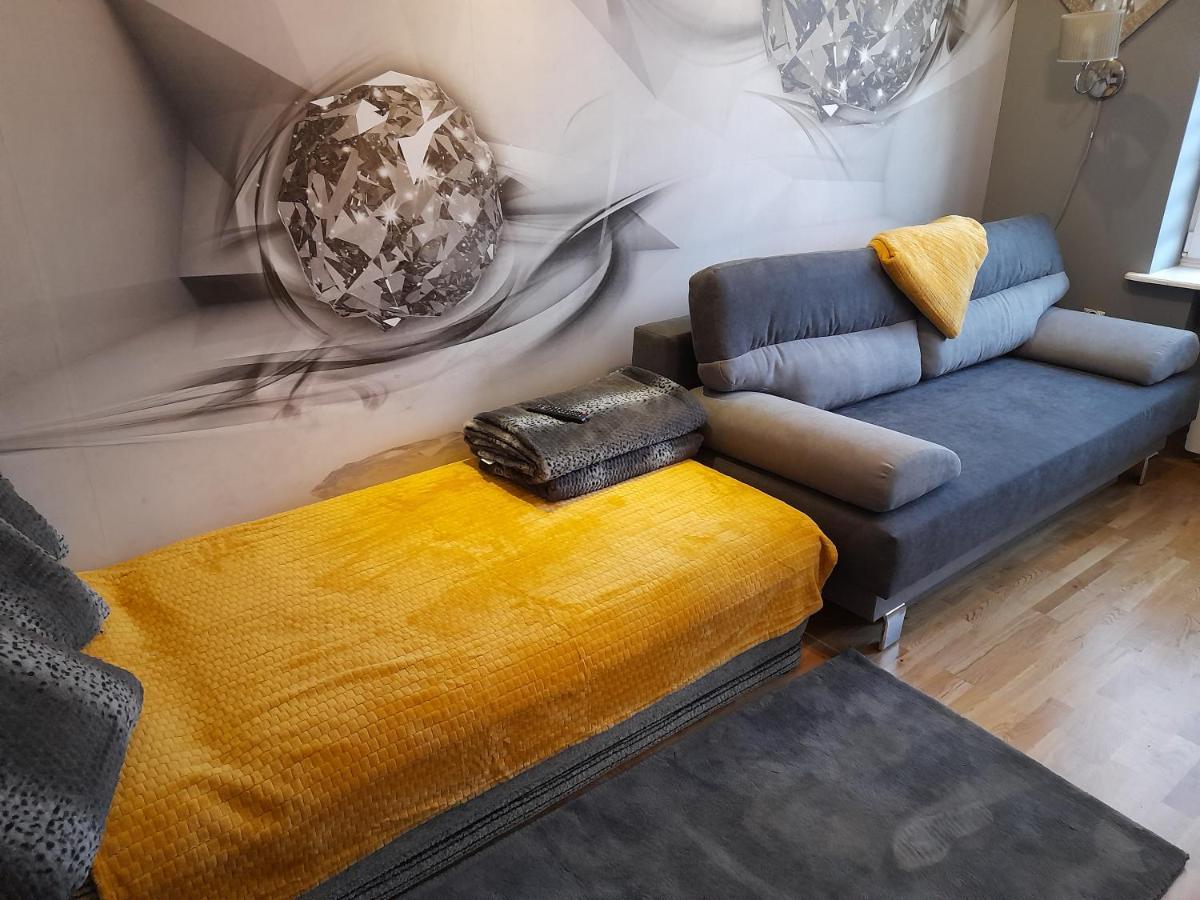 Ferienwohnung Tu Sie Spi Bodzentyn Exterior foto