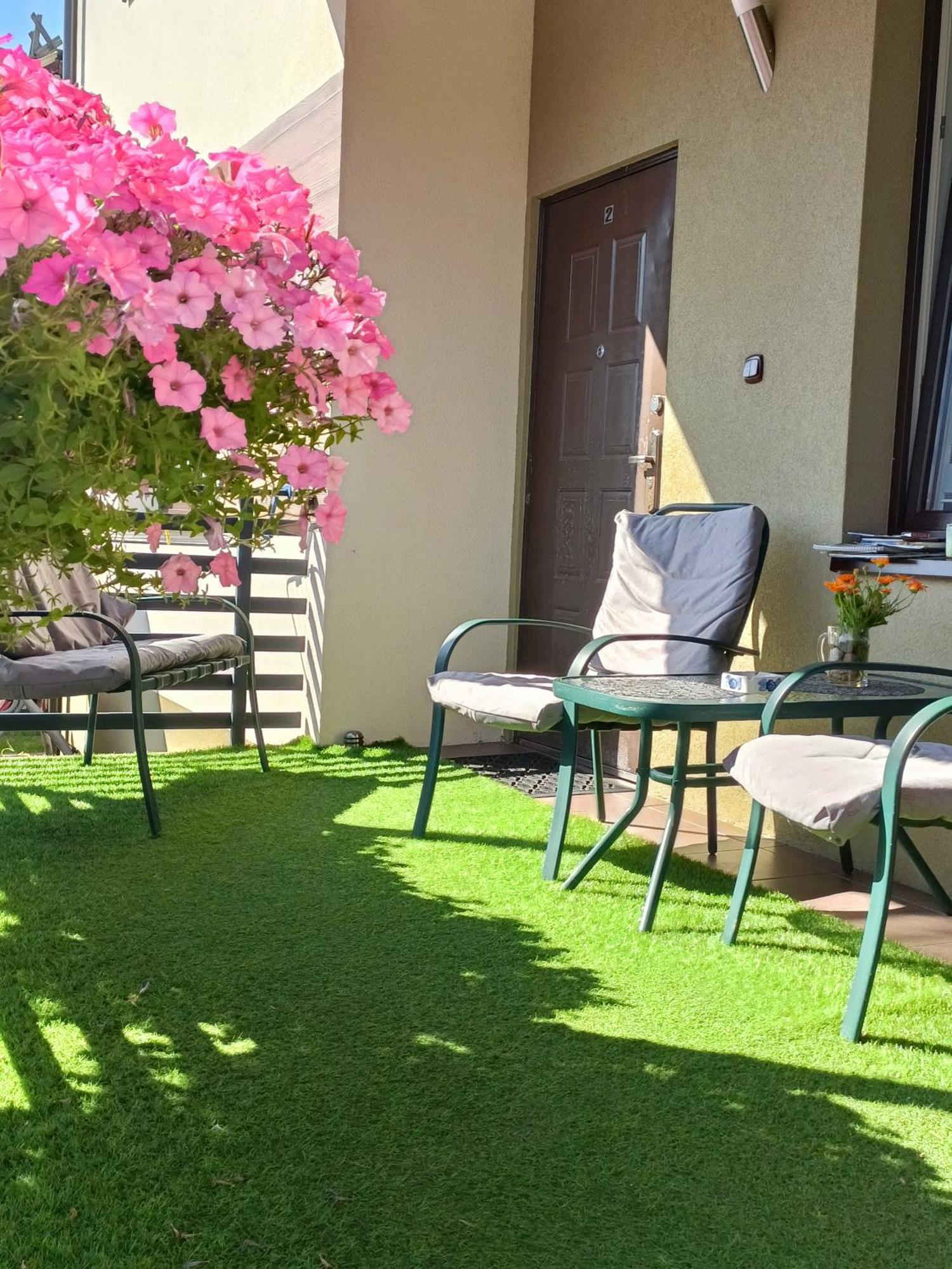 Ferienwohnung Tu Sie Spi Bodzentyn Exterior foto